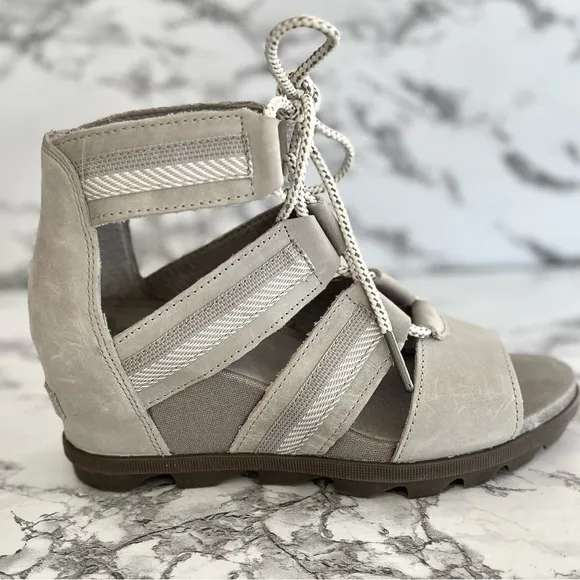 Sorel Joanie II Women’s Grey Lace Up WedgeSandals 9.5
