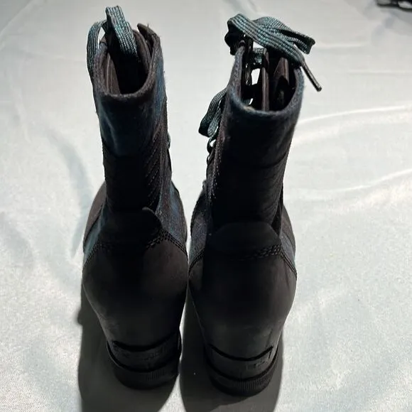 SOREL | Lexie Green Black Buffalo Plaid Wedge Leather Lace Up Boots A8