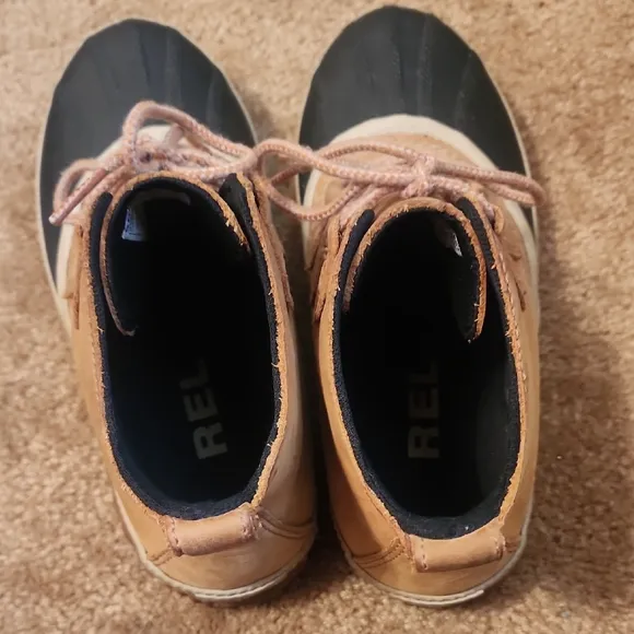Sorel Out N Obout Tan and Black Lace-Up Boots