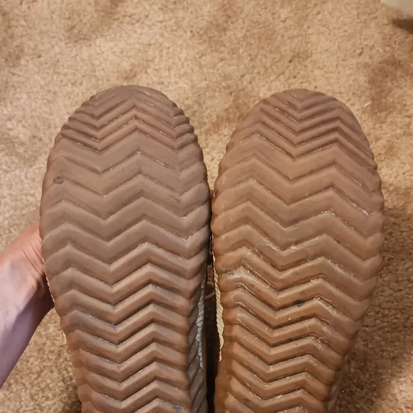 Sorel Out N Obout Tan and Black Lace-Up Boots