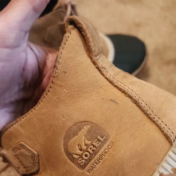 Sorel Out N Obout Tan and Black Lace-Up Boots