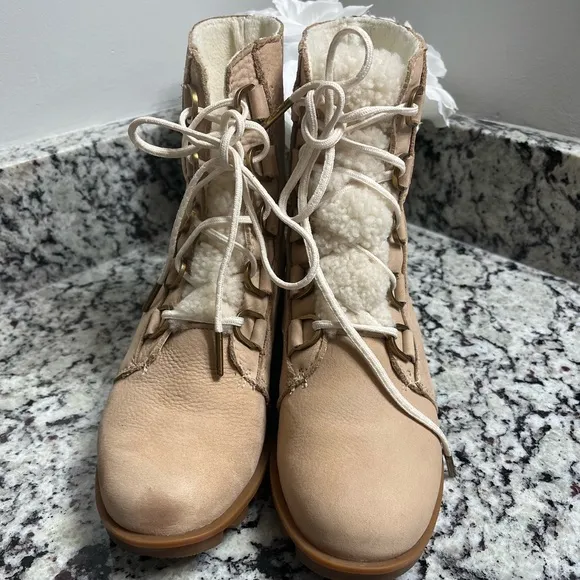 Sorel Phoenix Luxe Women’s Leather Lace Up Ankle Boots Size 7