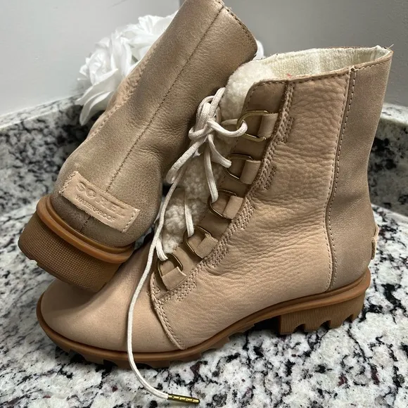 Sorel Phoenix Luxe Women’s Leather Lace Up Ankle Boots Size 7
