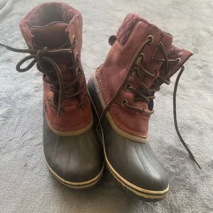 Sorel Slimpack II Lace up Duck Rain Boots Cranberry Women's Size 6.5