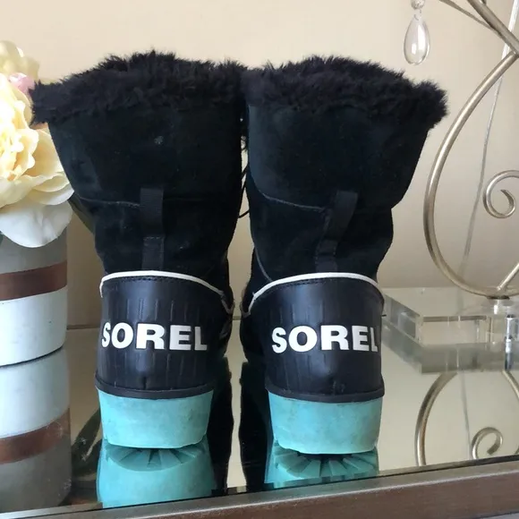 Sorel Tivoli II Lace Up Boots