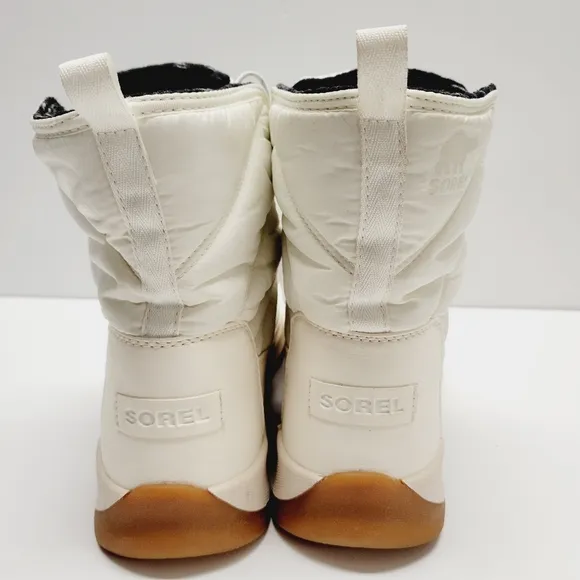 Sorel Whitney II Short Lace Up Winter Boots Women's Size 10.5