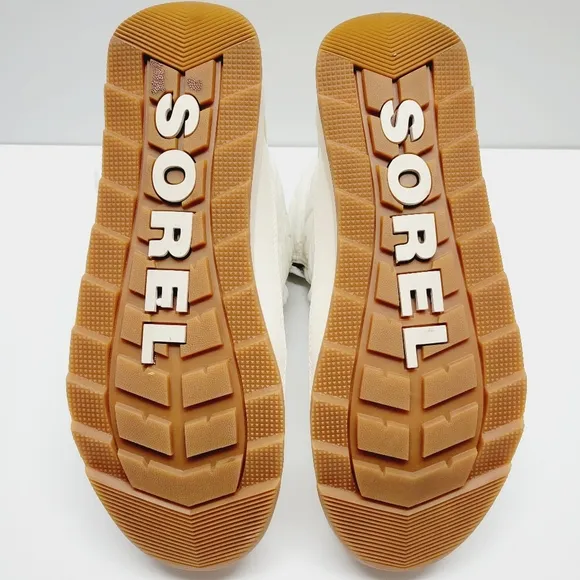 Sorel Whitney II Short Lace Up Winter Boots Women's Size 10.5
