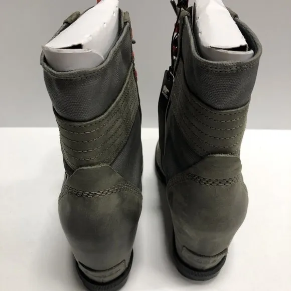 Sorel Women's Lexie Wedge, Quarry Lace-Up Boots, Size 9.5M.