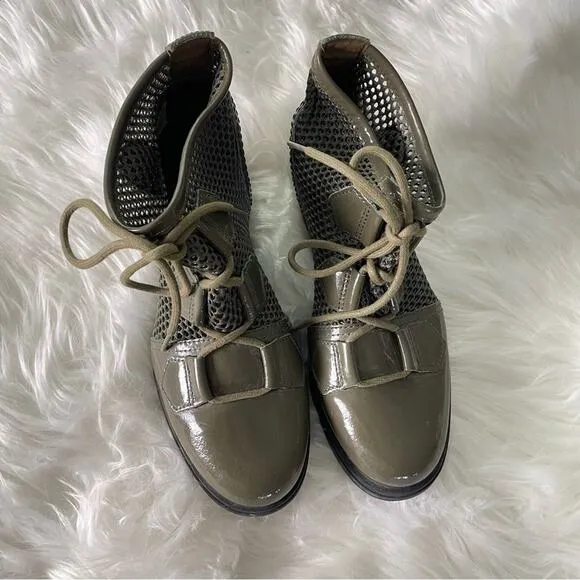 Sorel Women’s Major Lace Mesh Boot Patent Leather Hunter Green Lace-Up Flats 6.5