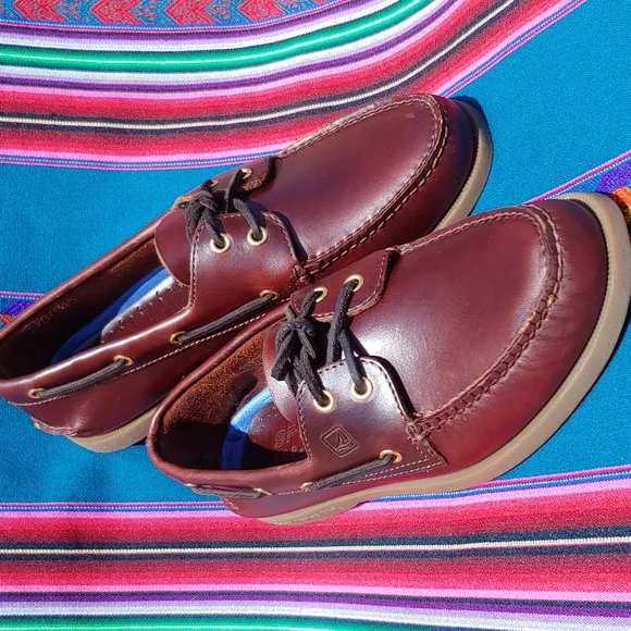 Sperry Men's Authentic Original Classic Boat Shoes Leather Brown NWOT 9.5 W