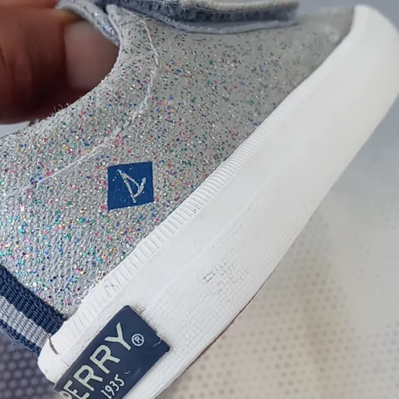Sperry Top-Sider kids Crest Vibe Jr.