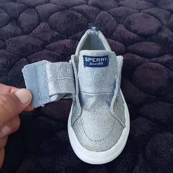 Sperry Top-Sider kids Crest Vibe Jr.