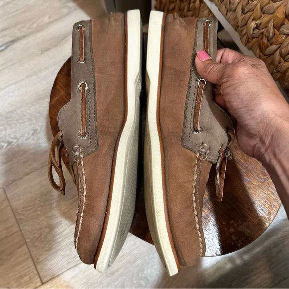Sperry Topsider Gold Cup Leather Men's Brown Boat Shoe 2-Eye Lace Up Size 9
