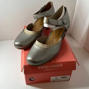 Spirit Clarice Dark Gray Mary Jane Heels size 10 M