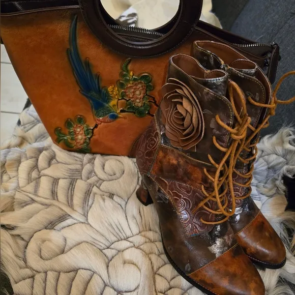 Spring Step Floral Lace-Up Ankle Boots - Brown Leather