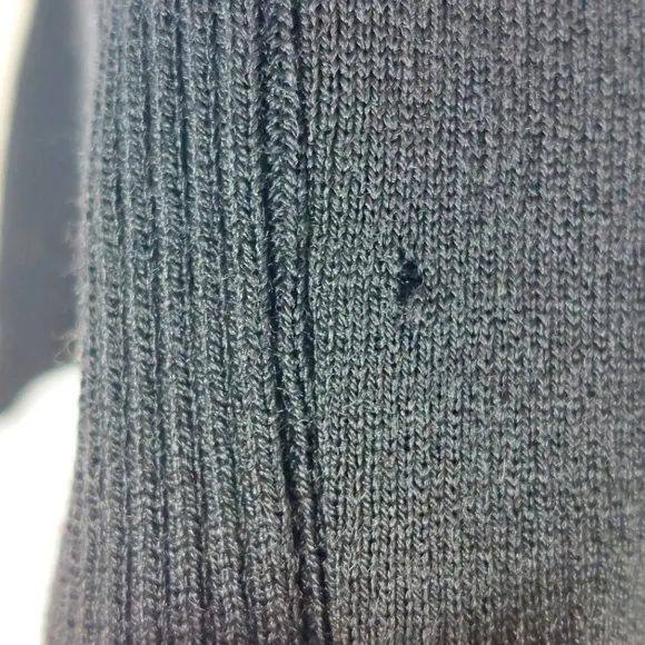 St. John Black &amp; Ivory Wool-Blend Ribbed Knit Pullover Sweater