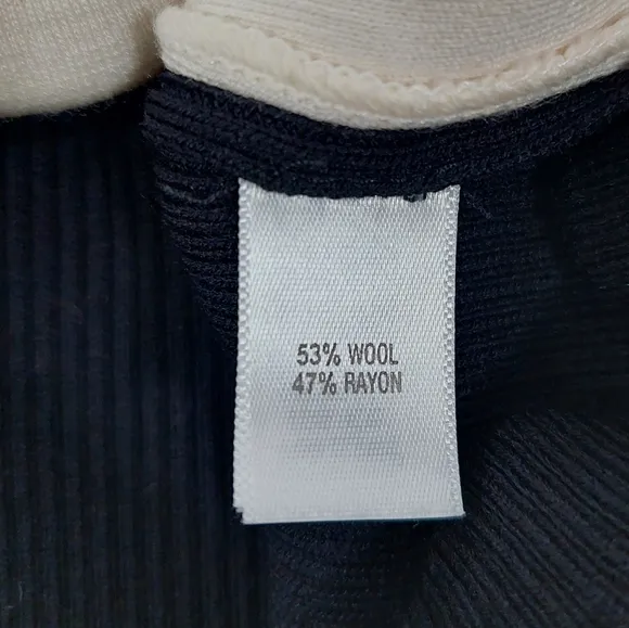 St. John Black &amp; Ivory Wool-Blend Ribbed Knit Pullover Sweater