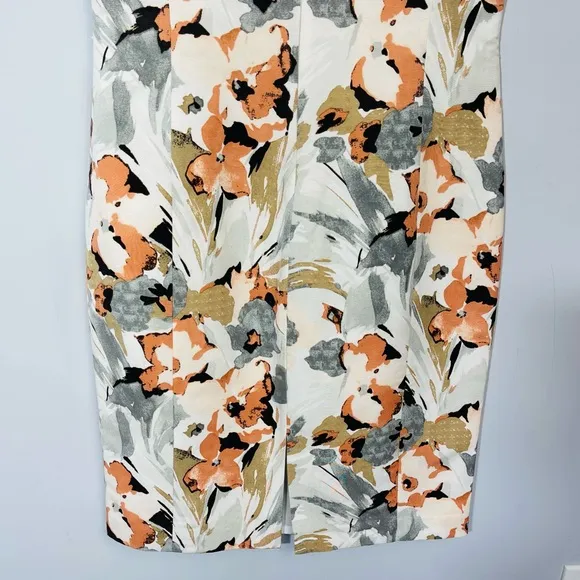 ST JOHN Collection Silk Floral Print Sheath Dress 10 Square Boat Neck Sleeveless