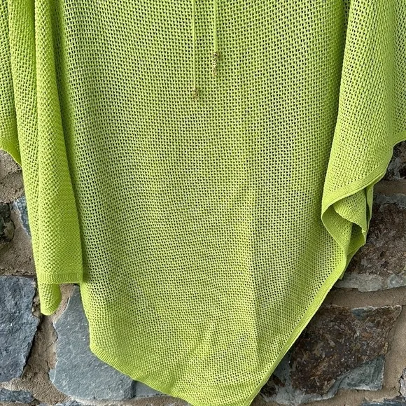 St. John Sport by Marie Gray Wool Blend Open Knit Poncho in Lime Green One Size