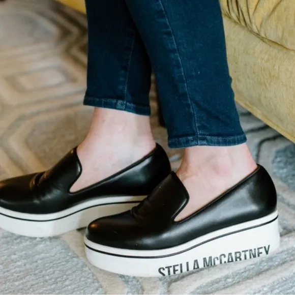 Stella McCartney Black Leather Platform Wedges Logo On Sides EU38 (fits like 7)