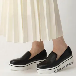 Stella McCartney Black Leather Platform Wedges Logo On Sides EU38 (fits like 7)