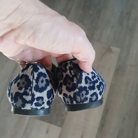 Stella McCartney cloth flats loafers in navy and beige. Size 36.5