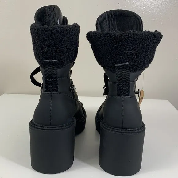 STEVE MADDEN black  boots size 8.5