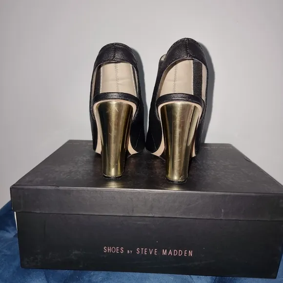Steve Madden Black Leather Wedge with Gold Heel