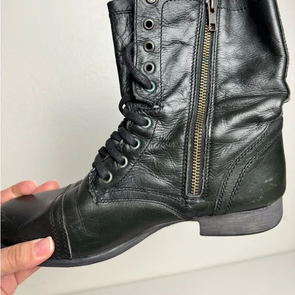 Steve Madden Combat Boots Black Leather Womens size 9