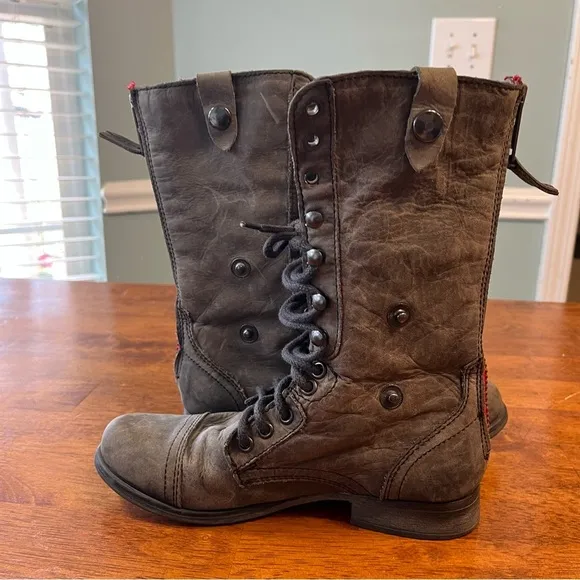 Steve Madden Convertible Fold Over Aztec Lace Up Leather Combat Boots size 6
