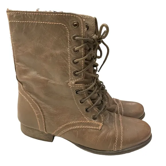 Steve Madden Lace Up Granny Leather  Combat Boots. Size 6.5
