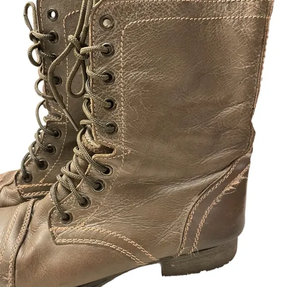 Steve Madden Lace Up Granny Leather  Combat Boots. Size 6.5