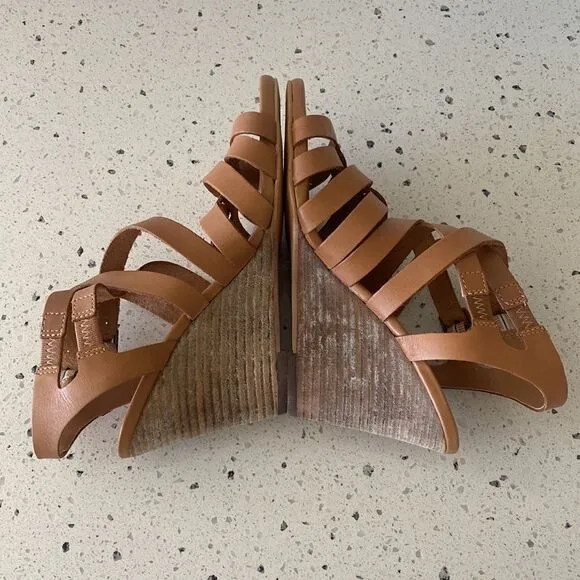 Steve Madden Venis Natural Leather Strappy Wedge Sandals Women’s Size 7.5