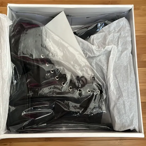 Steve Madden Women’s Leather Tornado Combat Boots