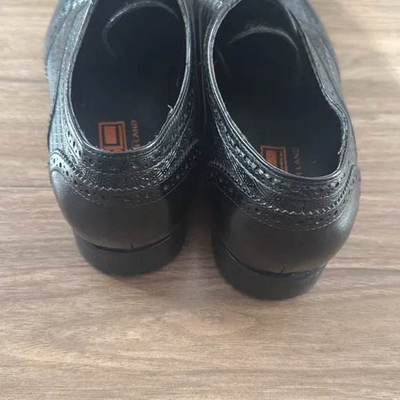 Steven Land Black Leather Oxford Shoes