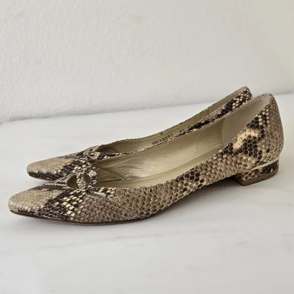 Stuart Weitzman Biege Brown Snakeskin Leather Flats Point Toe Shoes Size 8.5