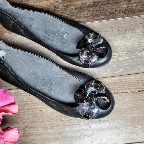 Stuart Weitzman Black Ballet Slip on Leather Flats Round Toe Women's Size 7.5M
