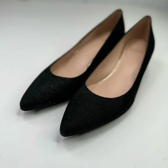 Stuart Weitzman black textured pointed toe wedges tortoise shell heel 8.5