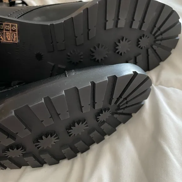 Stuart Weitzman brand new boots