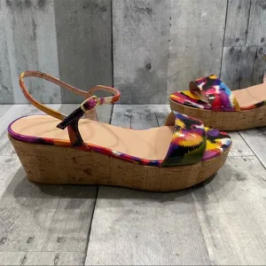 STUART WEITZMAN Diverge Patent Watercolor Platform Wedges Size 7.5