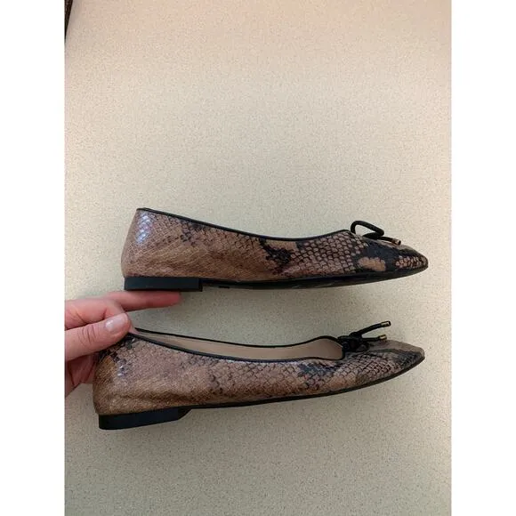 Stuart Weitzman Gabby Ballet Flats Leather Snakeskin Round Toe Size 6