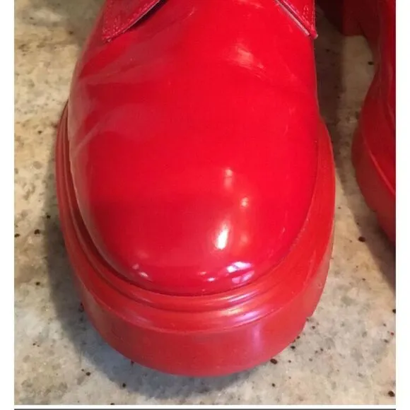 Stuart Weitzman McKenzee Red Patent Leather Lace Up Combat Boots Women’s size 7