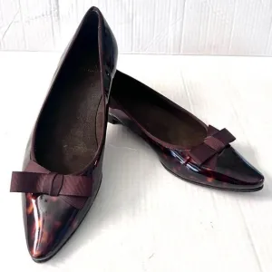 Stuart Weitzman Patent Leather Pointed Toe Tortoise Flats with bow 10 narrow