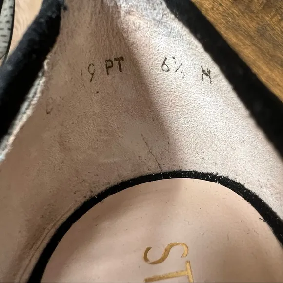 Stuart Weitzman TASHA $450 Black Mesh/Suede Flats US6.5