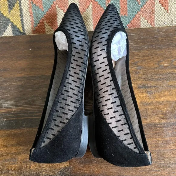 Stuart Weitzman TASHA $450 Black Mesh/Suede Flats US6.5