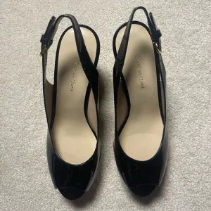 Stuart Weitzman Women’s Jean Black Patent Leather Wedge,‎ Size 10