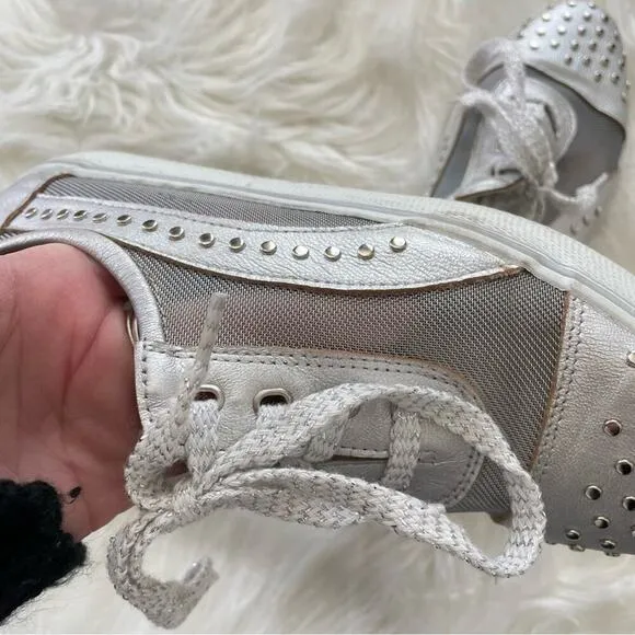Stuart Weitzman | Women’s Silver Mesh Studded Studs Embellished Sneakers Shoes 7