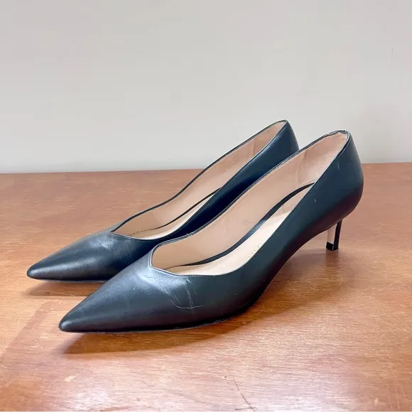 Stuart Wietzman Black Leather Kitten Heel Pump Pointed Toe Classic Business Shoe