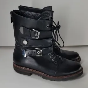 Stuart Weitzman 'Urbanite' Leather Boots