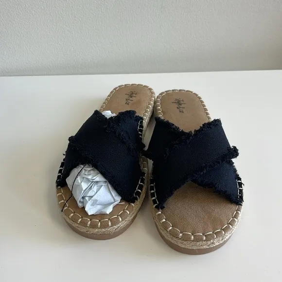 Style &amp; Co Keltc Black Canv Shoes Size 8